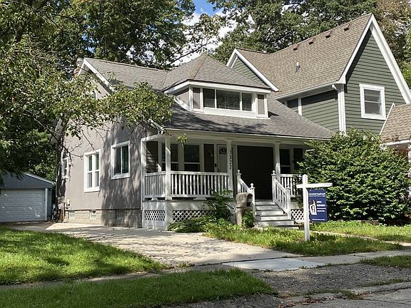 3rd image of 1322 Owana Ave