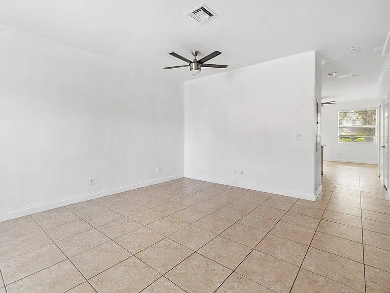 5288 Ashley River Rd — Photo 13