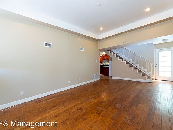 4th image of 1426 W 24th St #6260209