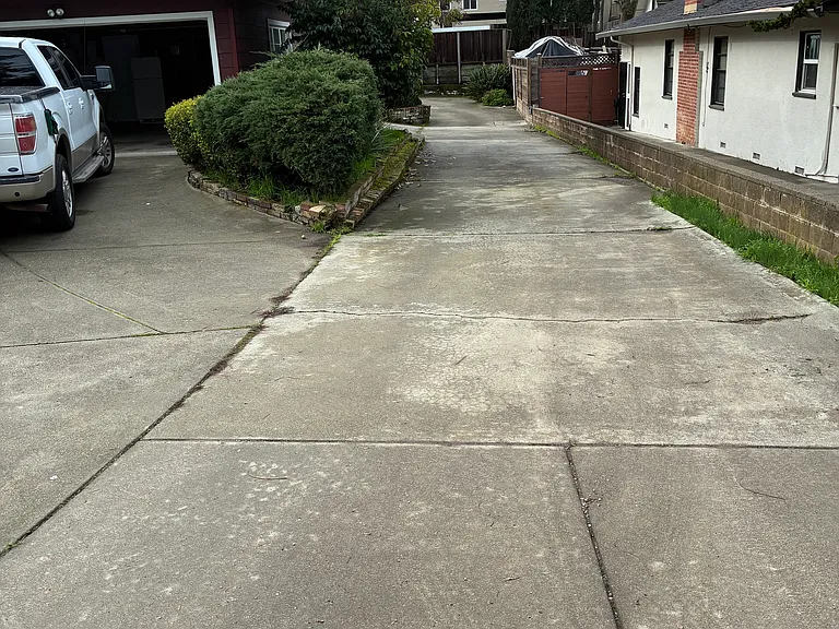 22759 Woodridge Dr — Photo 3