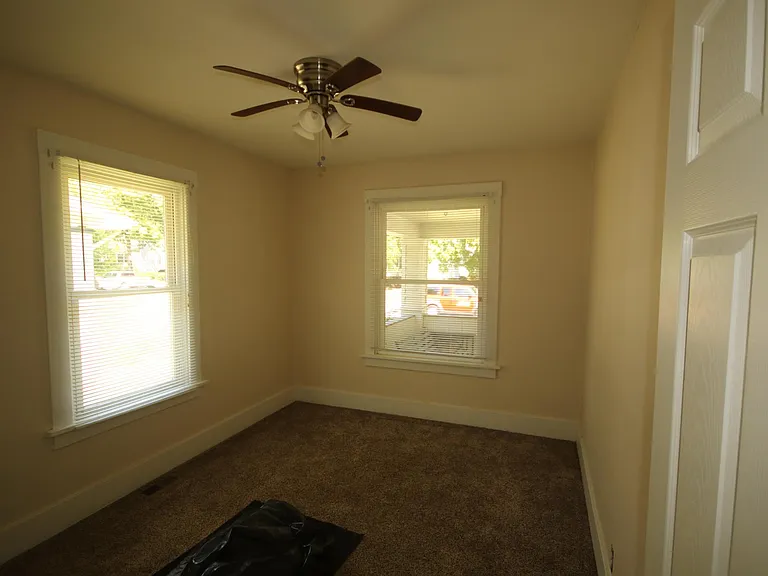 819 Troy Rd — Photo 9