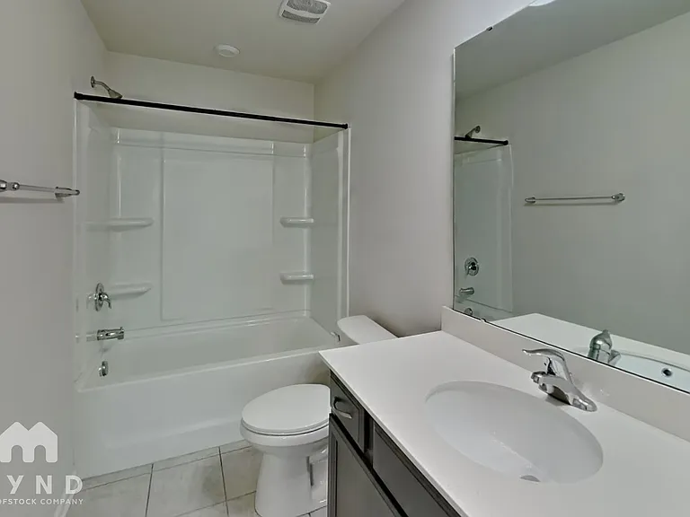 215 Grove Gate Ln #- — Photo 15