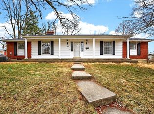 30 Lynn Rae Cir, Dayton, OH 45458