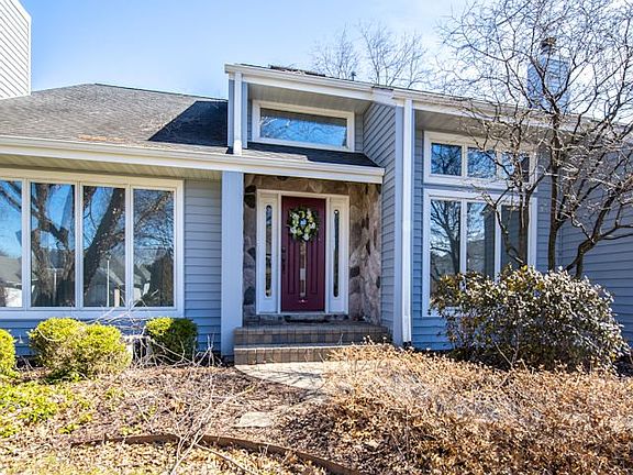 2nd image of 2109 Bordeaux Dr