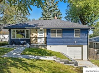 6320 Pratt St, Omaha, NE 68104