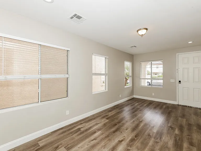 869 Shining Rose Pl — Photo 6