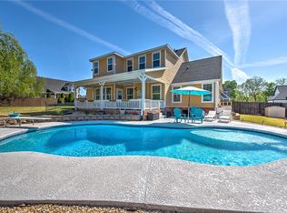 553 Kensington St, Cave Springs, AR 72718