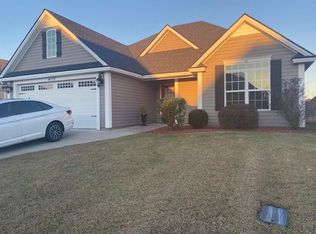 4170 Silver Gln, Hahira, GA 31632