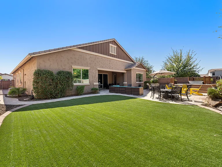 20416 E Raven Dr — Photo 33