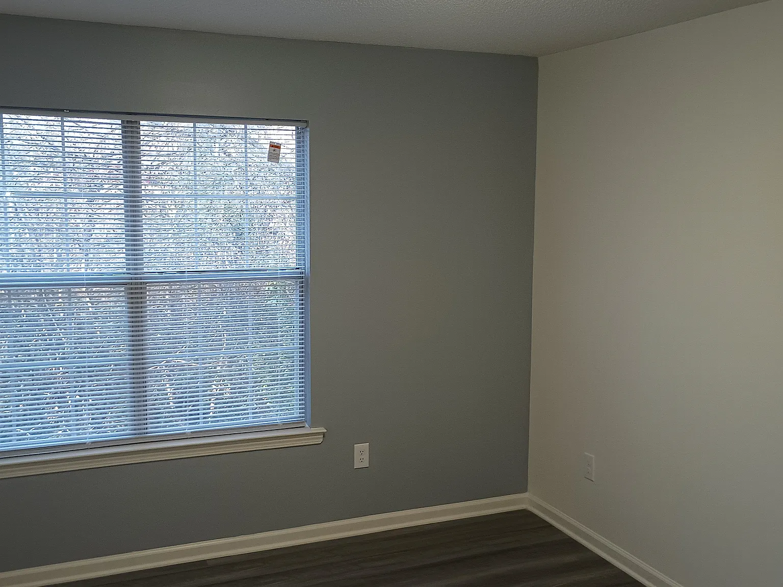 3 bed, 1150 sqft, $1,200 — Photo 4