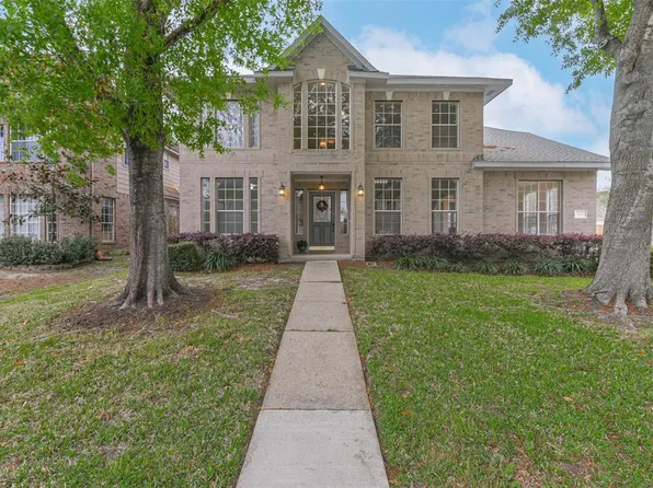 5102 Bayfair Street, Pasadena, TX 77505