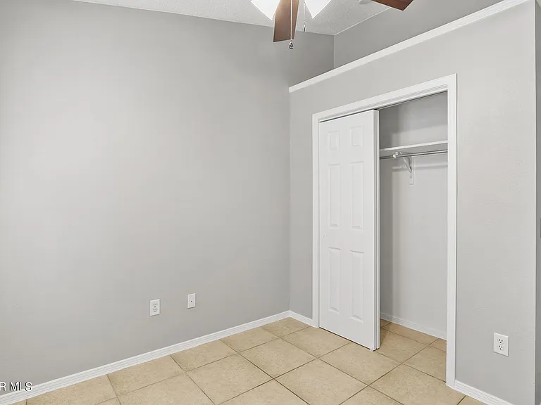 3269 Maple Point Dr — Photo 23