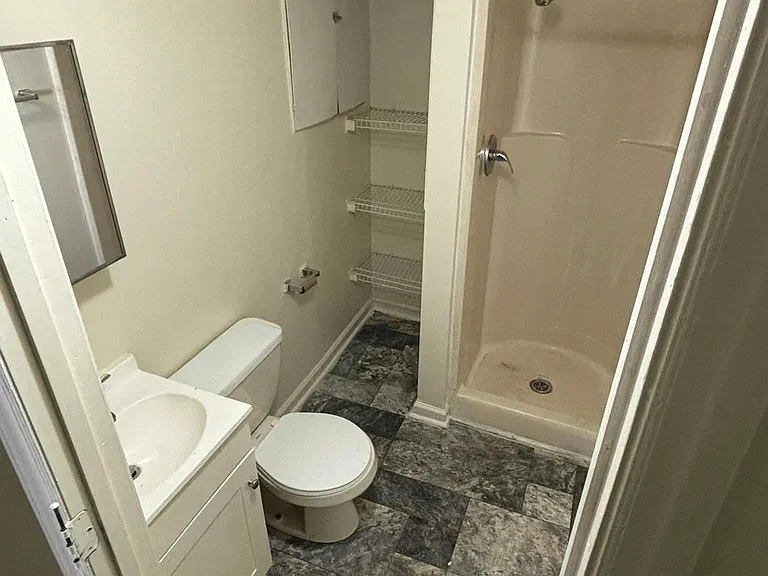 Full bath