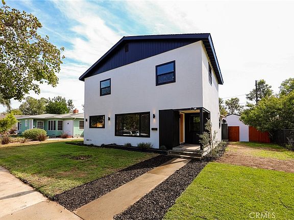 2nd image of 2409 N Hesperian St
