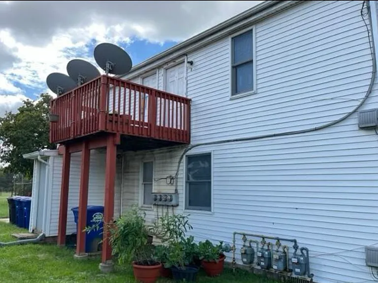 120-120A E Main St #B — Photo 13