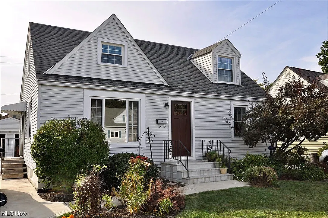 3 bed, 1521 sqft, $2,200 — Photo 1