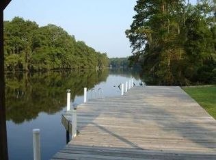 20036 La Trace Rd, French Settlement, LA 70733