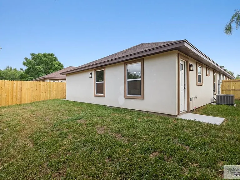 721 Pittman Ave #B — Photo 12