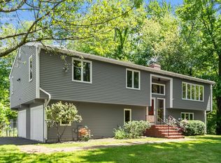 30 Causeway St, Hudson, MA 01749