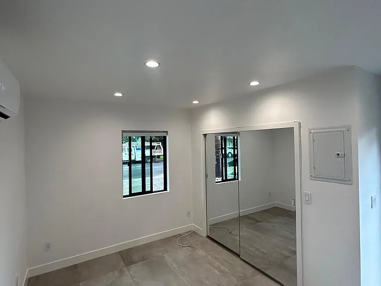 18236 1/2 Arminta St — Photo 3