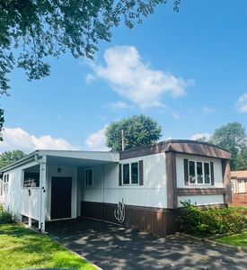 48 Skyline Ter, Palmer, MA, 01069