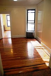 Rented by R New York