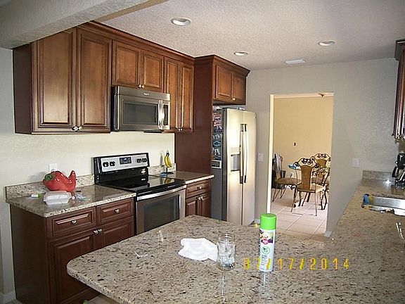 2nd image of 5703 Shannon Dr
