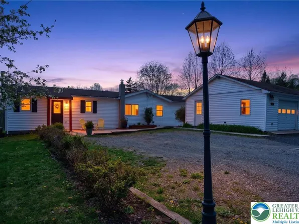 7341 Carls Hill Rd, Zionsville, PA 18092