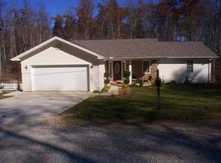 191 Honeysuckle Rd, Morehead, KY 40351