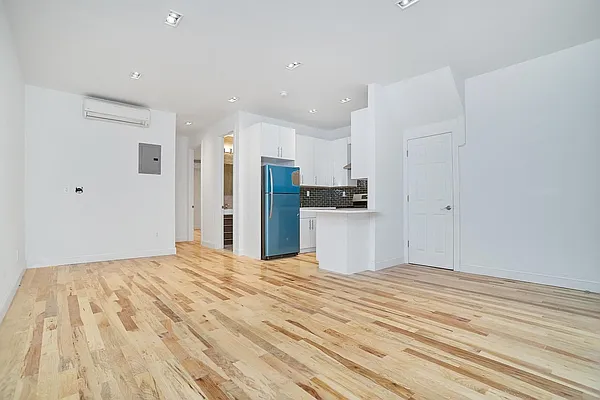 Rented by Keller Williams Realty Empire | media 14