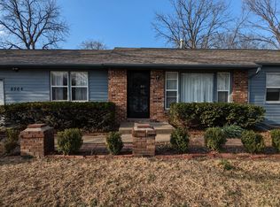 8904 E 58th St, Raytown, MO 64133