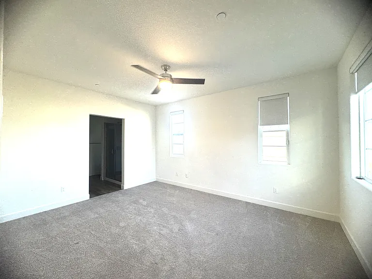 2121 Evening Star Cir — Photo 7