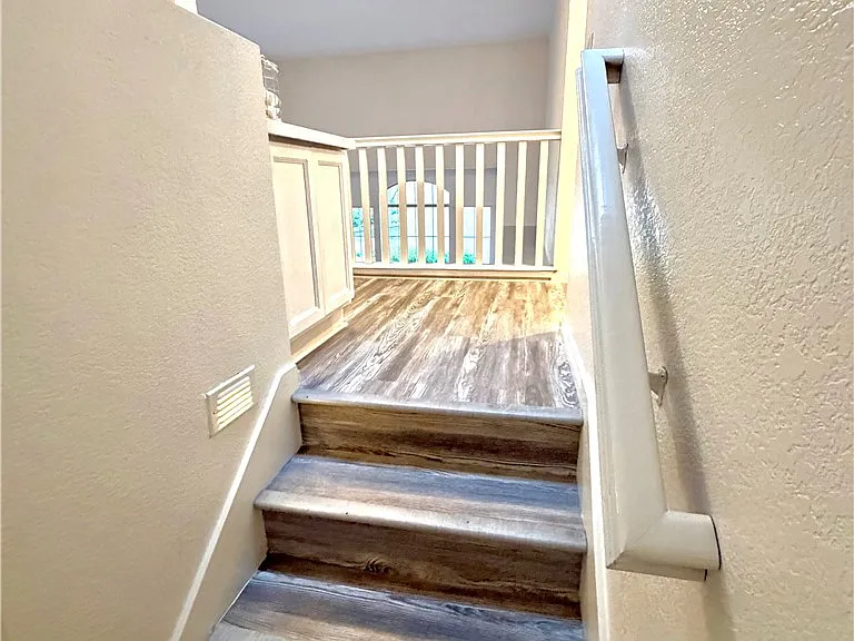 11512 Stonecrest Dr — Photo 36