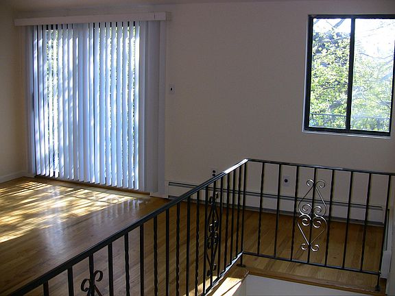 2nd image of 4000 215th St Floor 1