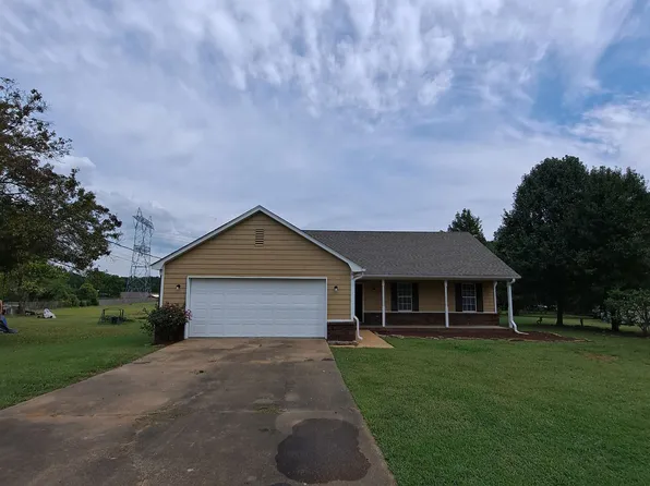 93 Navaho Cv, Millington, TN 38053