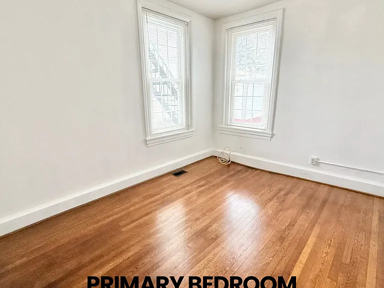 421 Otter St #1B — Photo 5