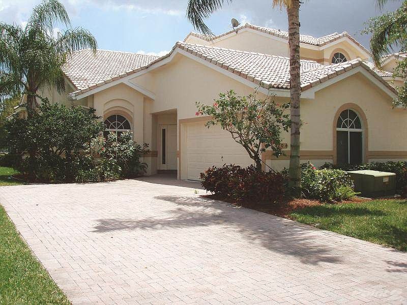 704 W Palm Aire Dr, Pompano Beach, FL 33069 Zillow