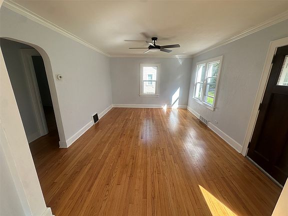4th image of 2228 8th Street
