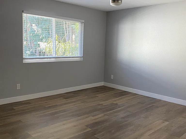 Vista Terrace — Photo 5