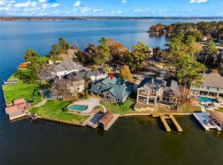 140 Fairwater Dr, Montgomery, TX 77356