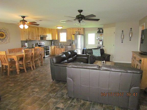 3rd image of 2717 County Road 429