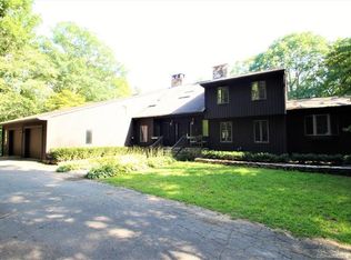 140 Buck Rd, Hebron, CT 06248
