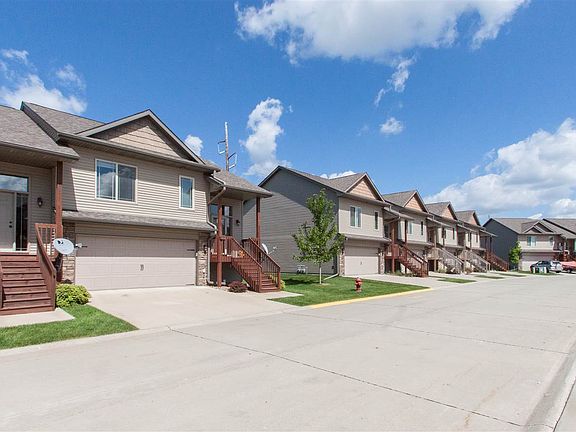 3rd image of 1442 Marilyn Dr