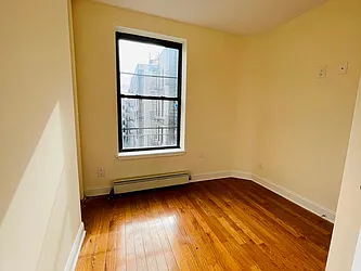Rented by Mann Maurice A