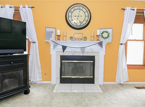 4th image of 2701 Quail Dr