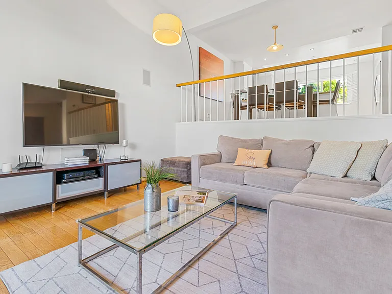 4725 S La Villa Marina #B — Photo 4