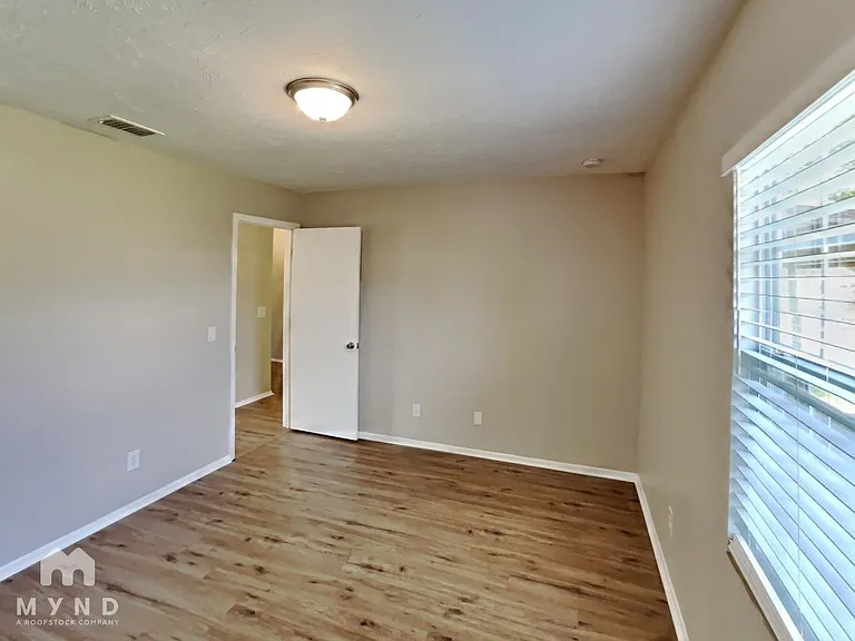 807 Cloyd Dairy Loop — Photo 18