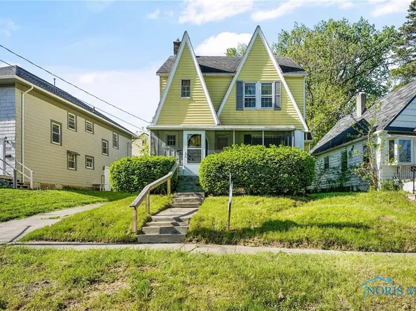 2453 Greenbriar Rd, Toledo, OH 43607