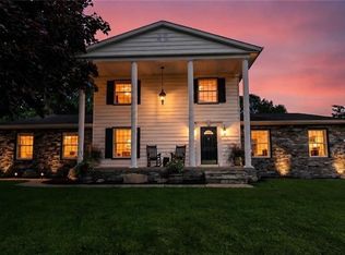 2180 Revere Rd, Akron, OH 44333