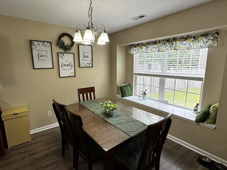 95 Pollard Dr — Photo 6